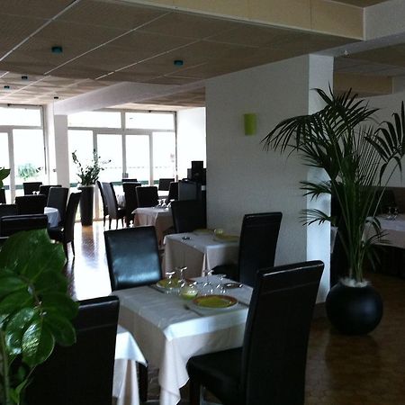 Les Ondines Hotel Les Hauts-d'Anjou Luaran gambar