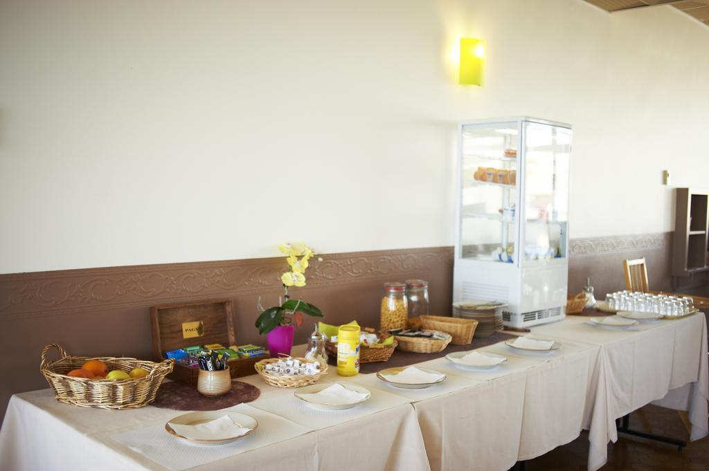 Les Ondines Hotel Les Hauts-d'Anjou Luaran gambar