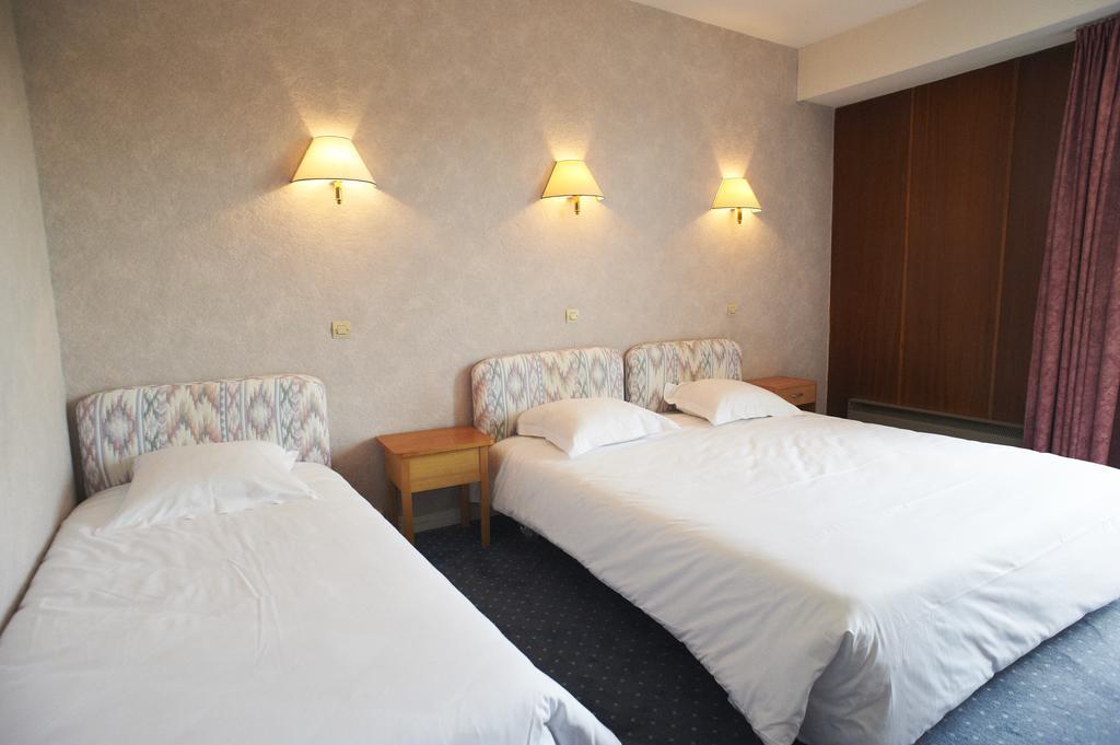 Les Ondines Hotel Les Hauts-d'Anjou Bilik gambar