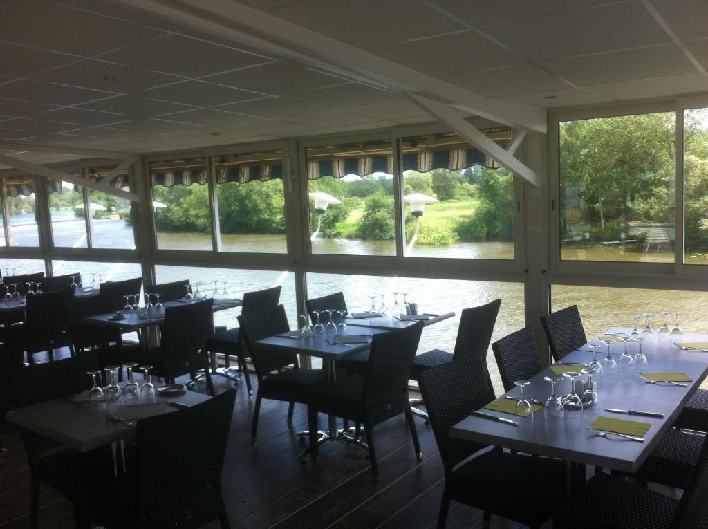 Les Ondines Hotel Les Hauts-d'Anjou Luaran gambar